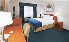 one-king-suite-ramada-by-wyndham-santa-fe-th
