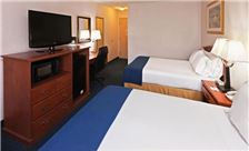 two-queen-bed-room-ramada-by-wyndham-santa-fe-th